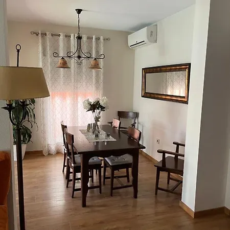 Casa Con Piscina Cerca De Semesterbostad Sevilla