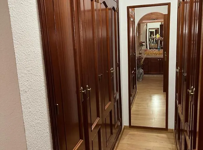 Casa Con Piscina Cerca De
